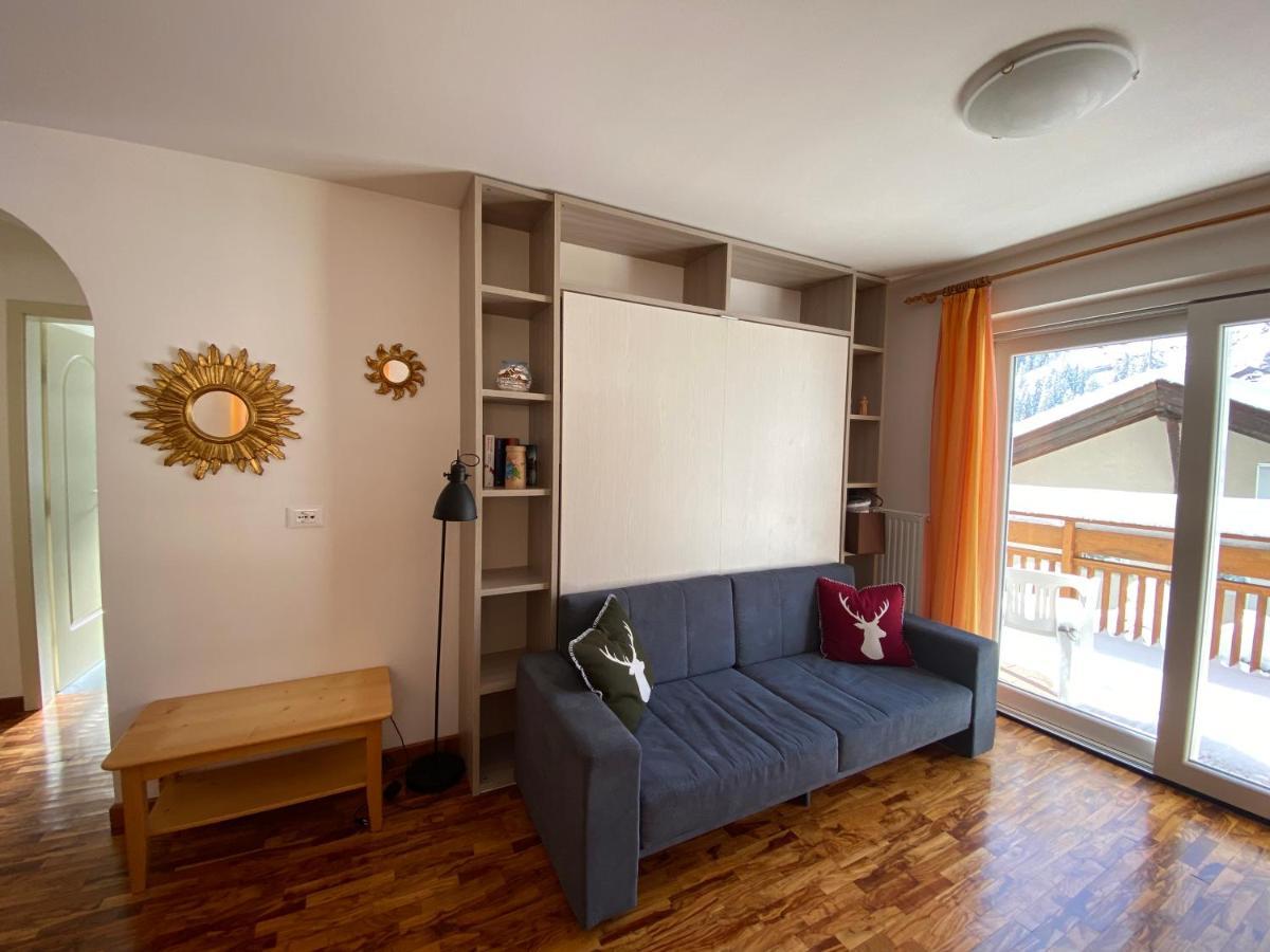Amalia Apartment Santa Cristina Val Gardena Bagian luar foto