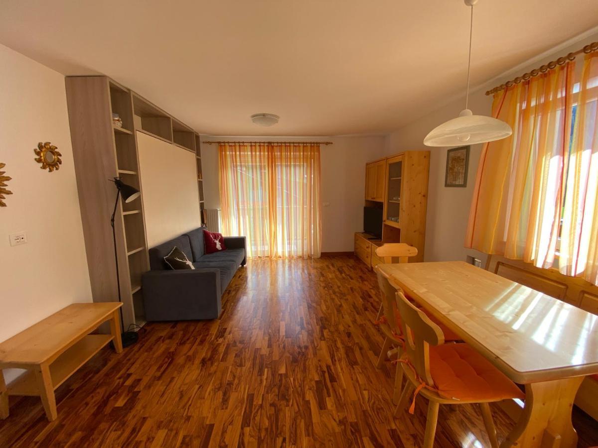Amalia Apartment Santa Cristina Val Gardena Bagian luar foto