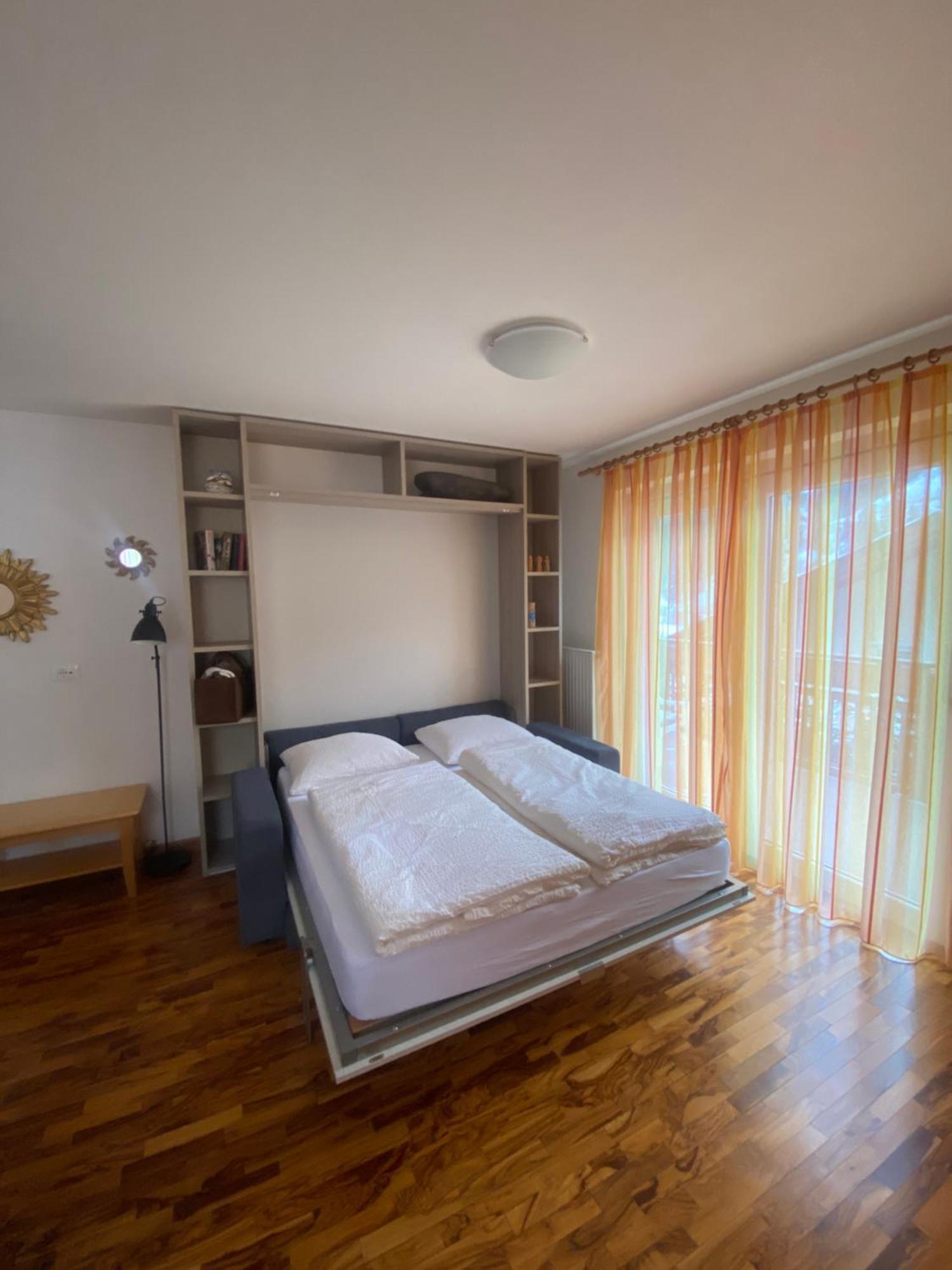 Amalia Apartment Santa Cristina Val Gardena Bagian luar foto